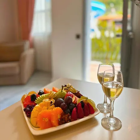 Casa De Levissi Hotel