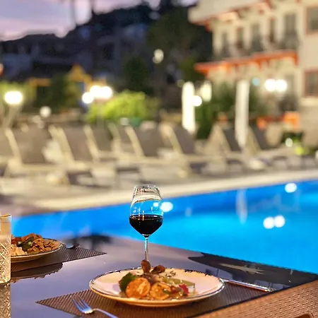 Hotel Casa De Levissi 3*