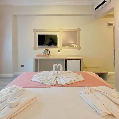 Casa De Levissi 3* 올루데니스