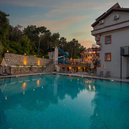 ホテル Casa De Levissi 3*
