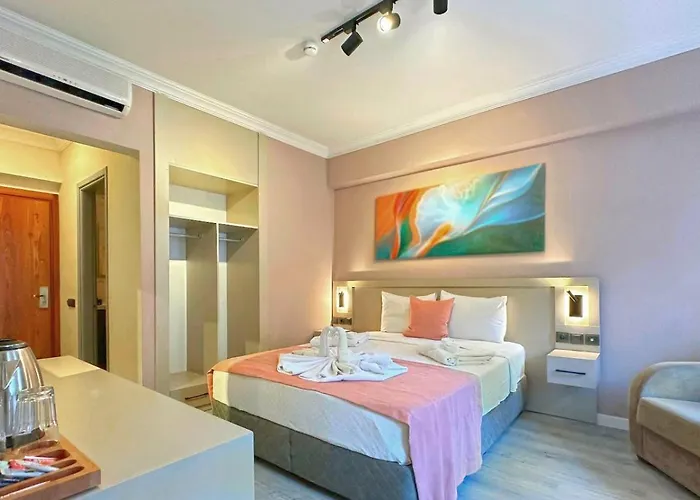 Hotel Casa De Levissi 3*